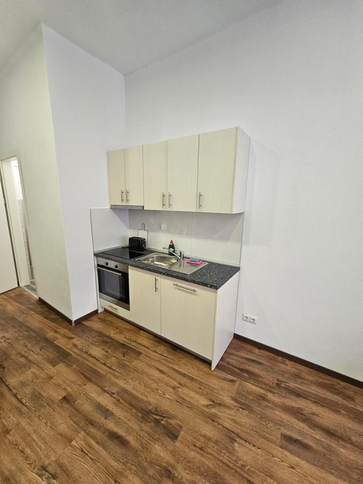 Beach Apartment B 네아 카르발리 외부 사진