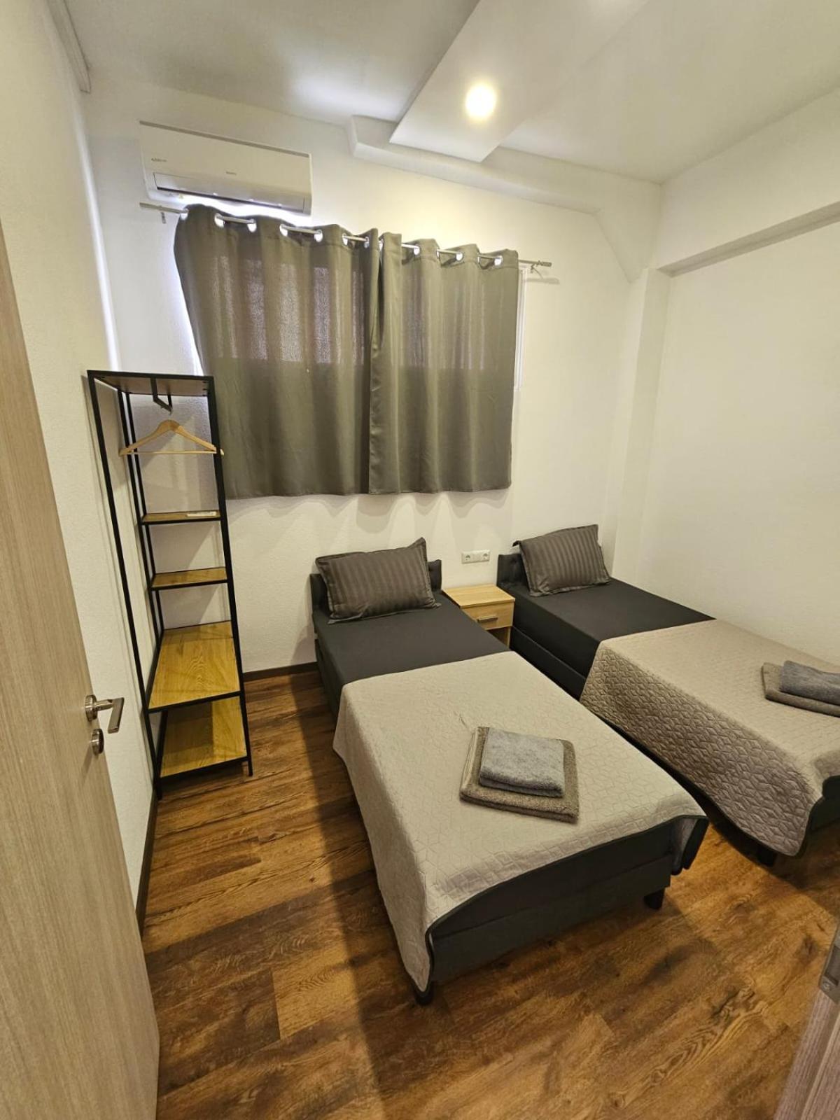 Beach Apartment B 네아 카르발리 외부 사진